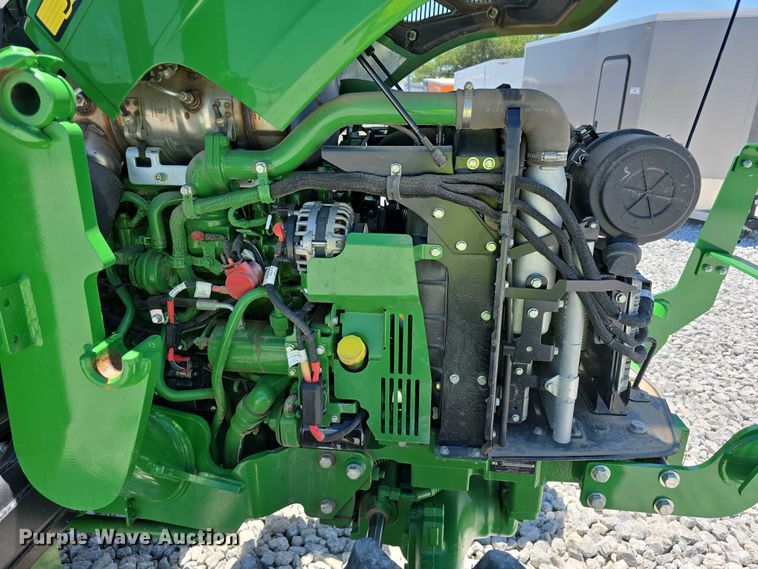 image for item YA0681 2021 John Deere 5055E MFWD tractor