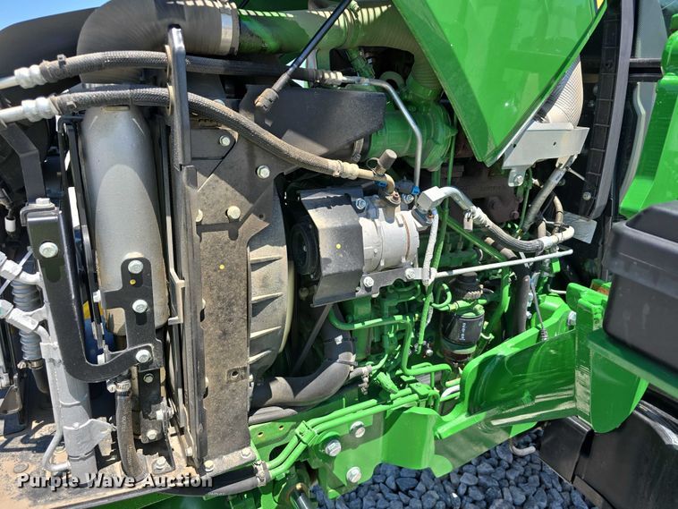 image for item YA0681 2021 John Deere 5055E MFWD tractor