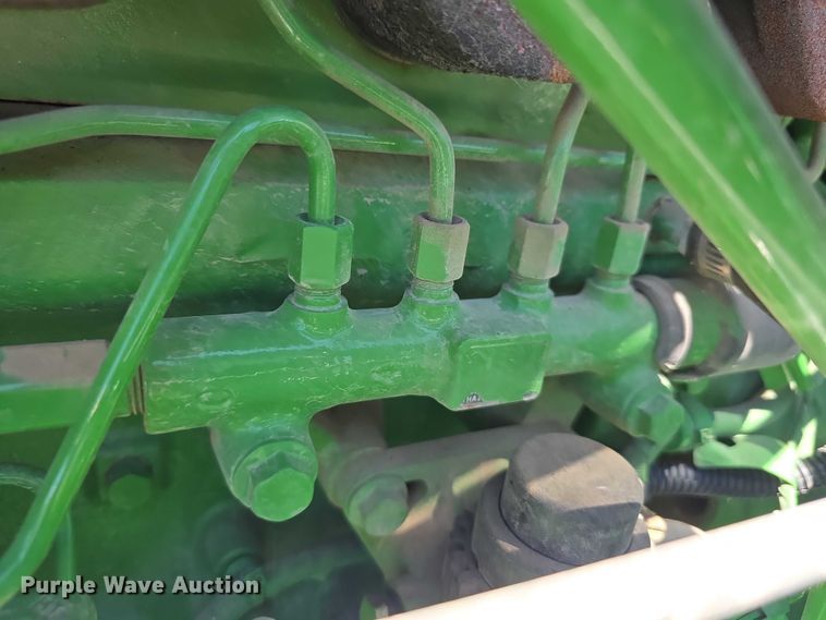 image for item YA0681 2021 John Deere 5055E MFWD tractor