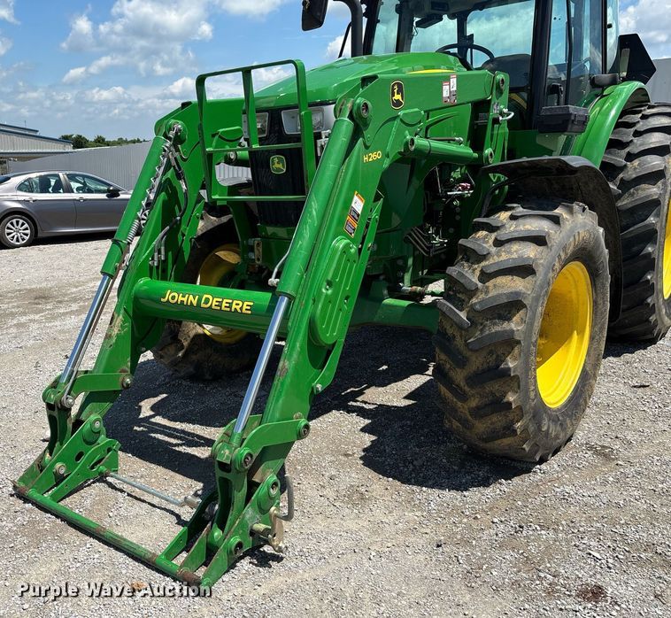 image for item YA0684 2015 John Deere 6105D MFWD tractor