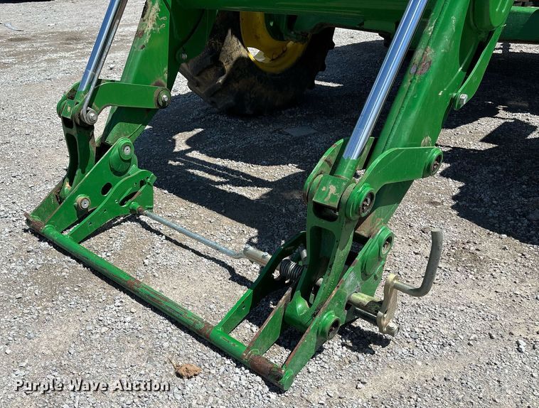 image for item YA0684 2015 John Deere 6105D MFWD tractor