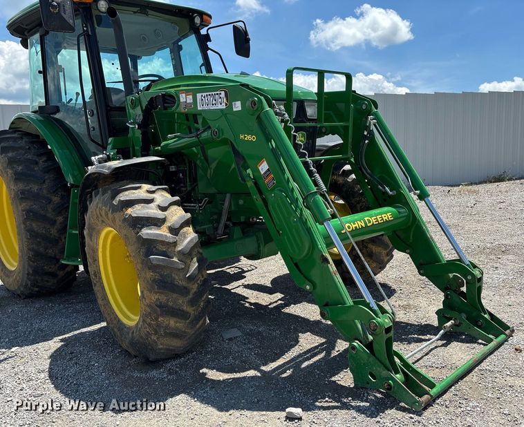 image for item YA0684 2015 John Deere 6105D MFWD tractor