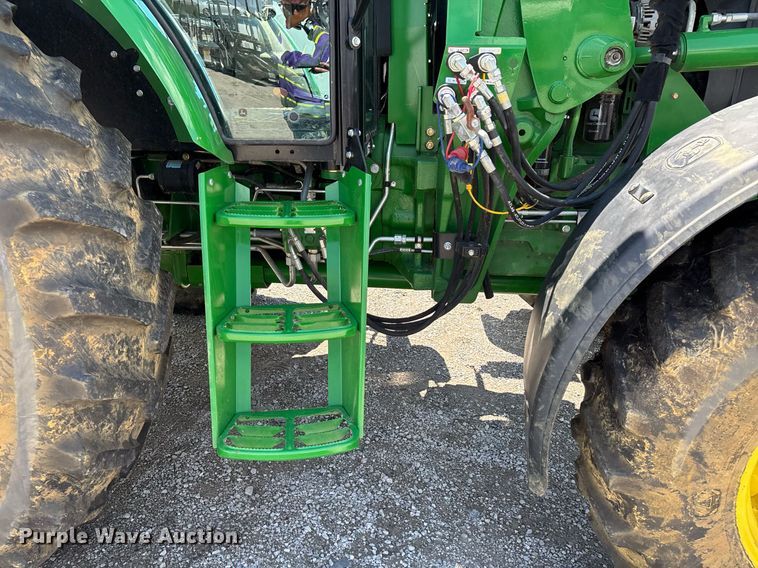 image for item YA0684 2015 John Deere 6105D MFWD tractor