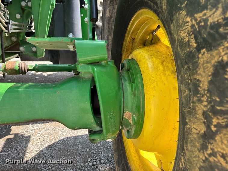 image for item YA0684 2015 John Deere 6105D MFWD tractor