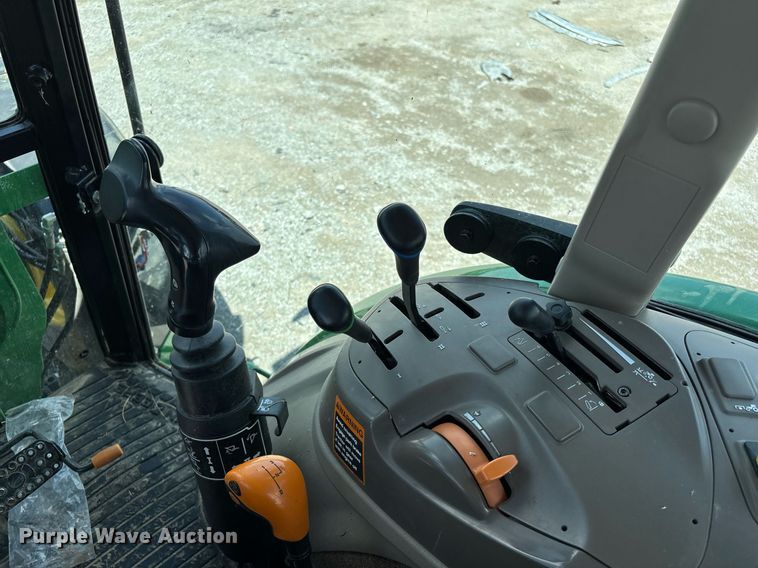 image for item YA0684 2015 John Deere 6105D MFWD tractor