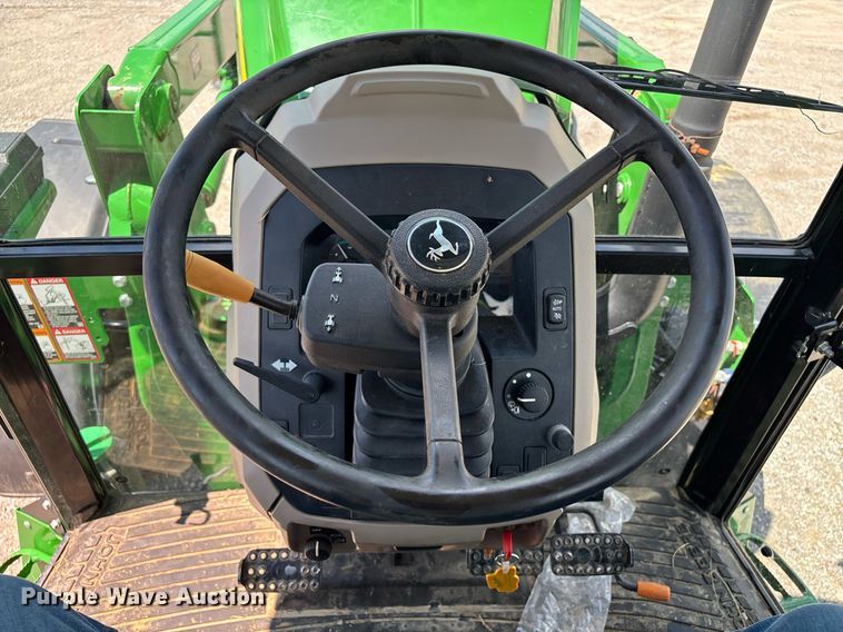 image for item YA0684 2015 John Deere 6105D MFWD tractor