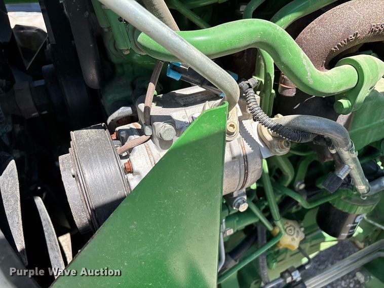 image for item YA0684 2015 John Deere 6105D MFWD tractor