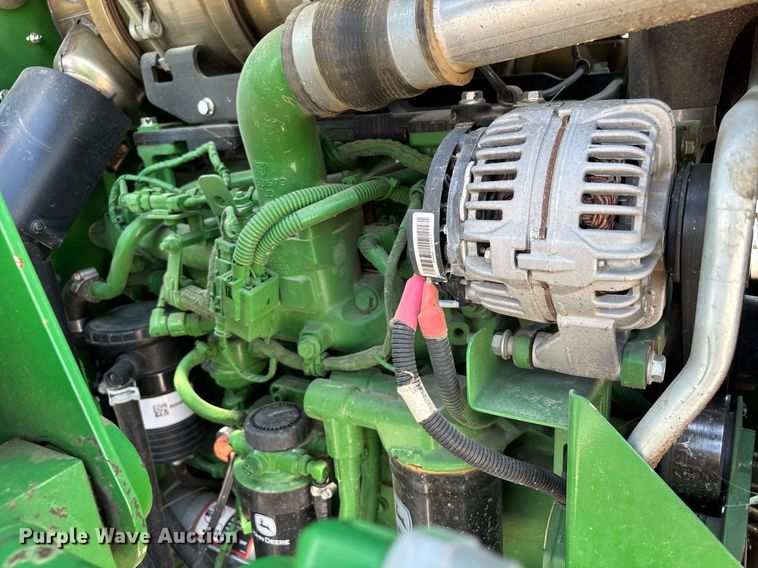 image for item YA0684 2015 John Deere 6105D MFWD tractor