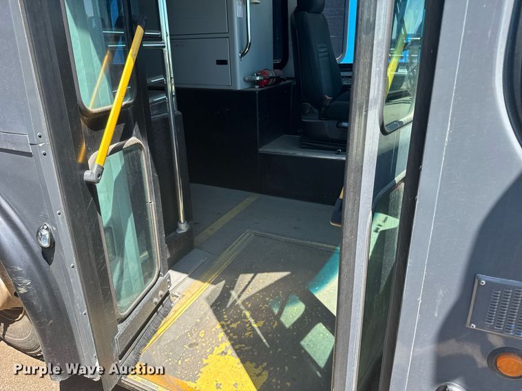 image for item YA0738 2009 ElDorado Axess transit bus