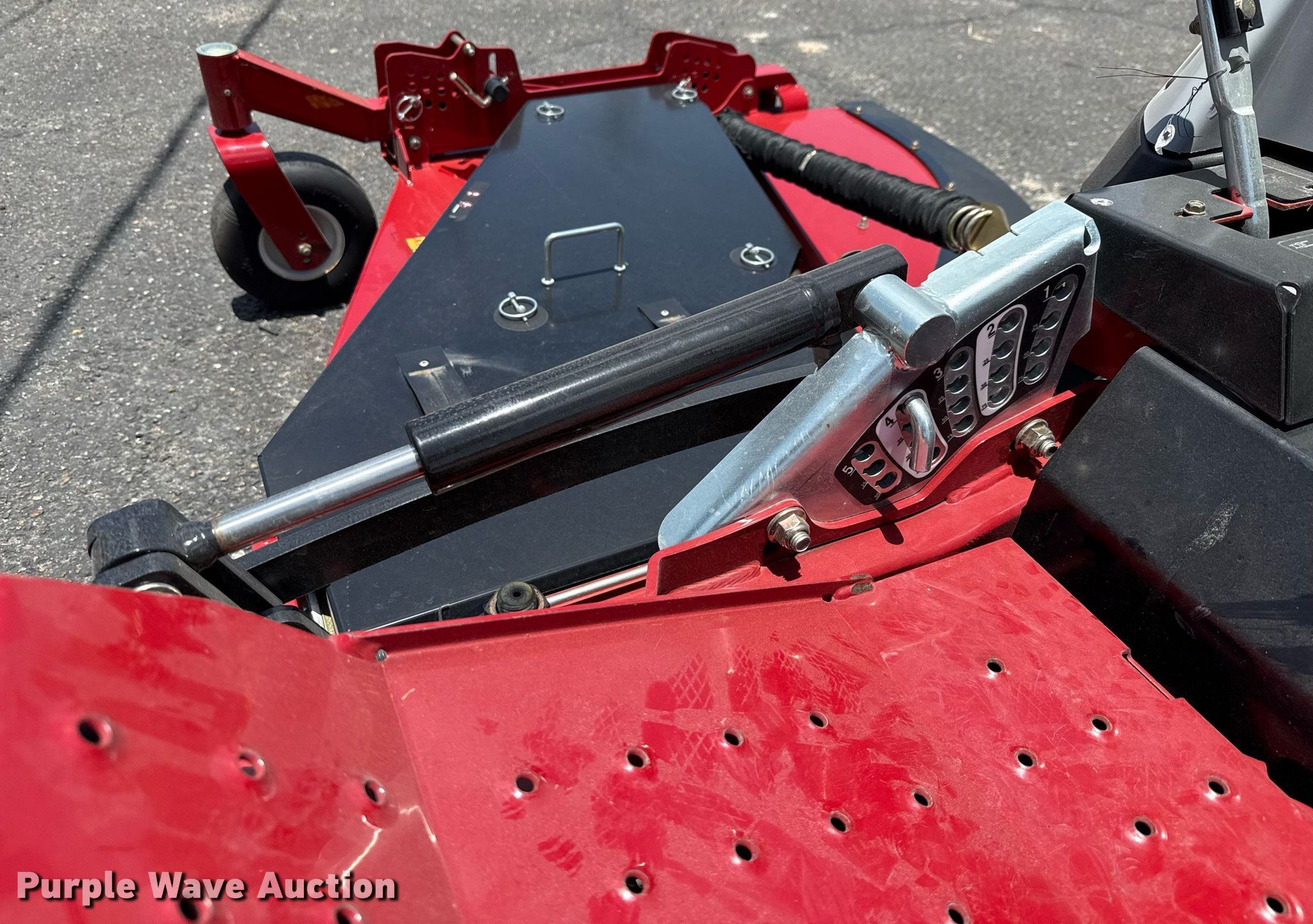 TX Exmark Lazer ZX ZTR lawn mower in McAllen, TX | Item ED5768