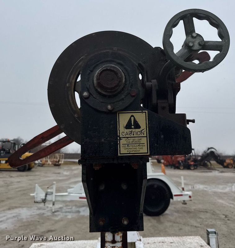 image for item DH9802 1995 Kiefer ICT 100 reel trailer