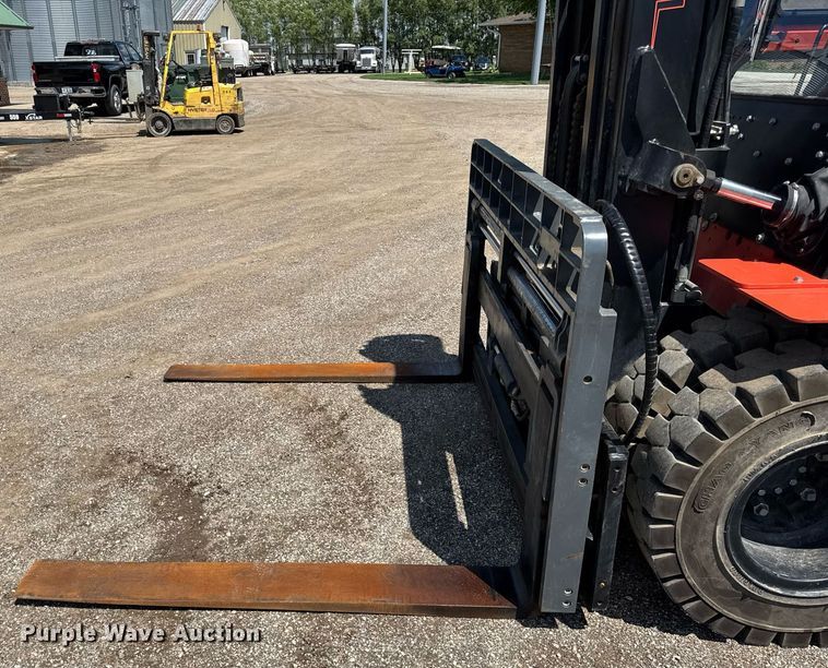 image for item DI9076 2023 Viper FD50 forklift