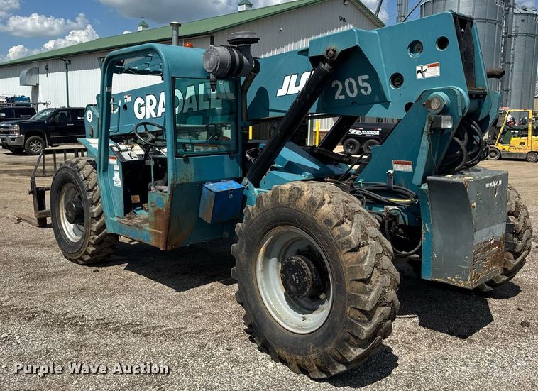 image for item DI9077 2005 Gradall 534D9-45 telehandler