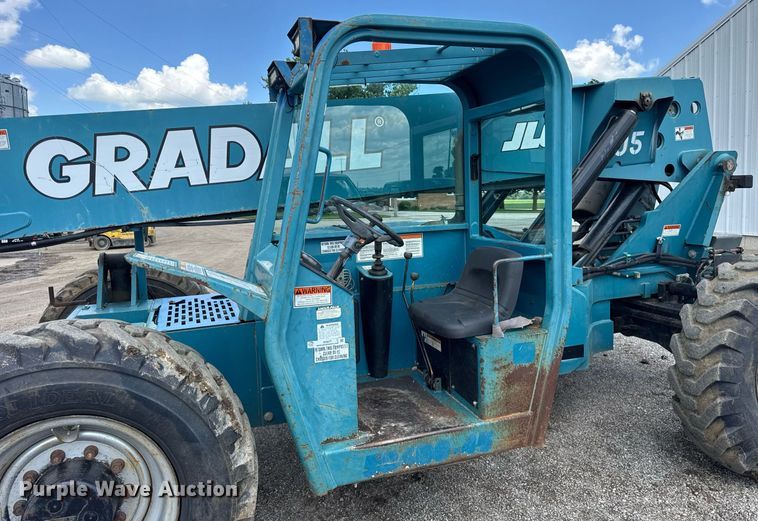 image for item DI9077 2005 Gradall 534D9-45 telehandler