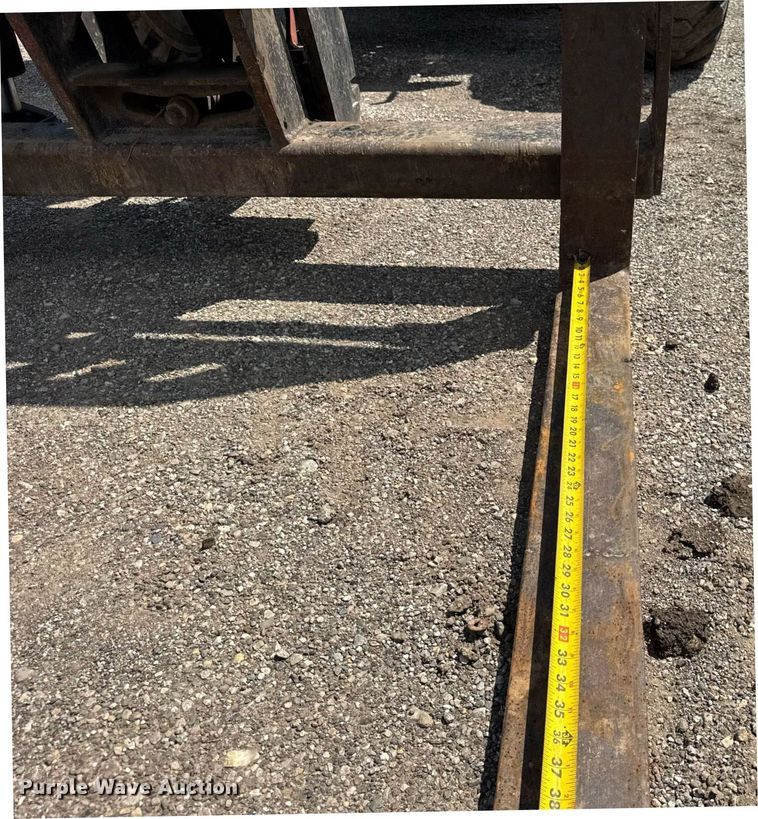 image for item DI9077 2005 Gradall 534D9-45 telehandler