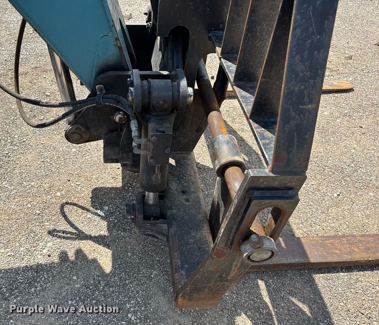 image for item DI9077 2005 Gradall 534D9-45 telehandler