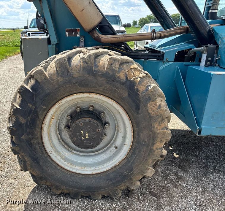 image for item DI9077 2005 Gradall 534D9-45 telehandler