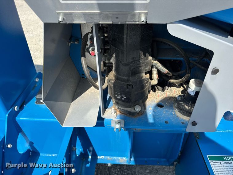 image for item DI9147 2018 Genie TZ34/20 boom lift