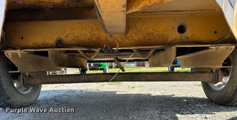 image for item DI9148 2013 Vermeer BC600XL wood chipper