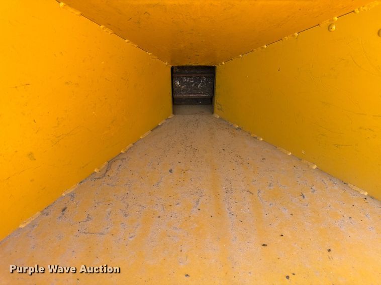 image for item DI9148 2013 Vermeer BC600XL wood chipper