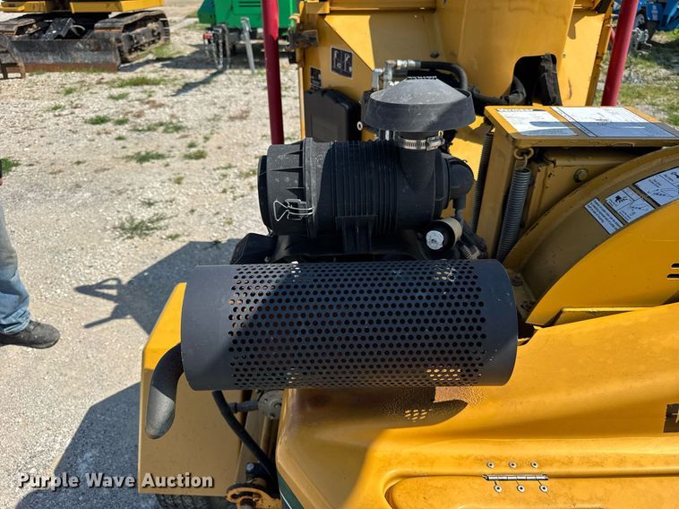 image for item DI9148 2013 Vermeer BC600XL wood chipper