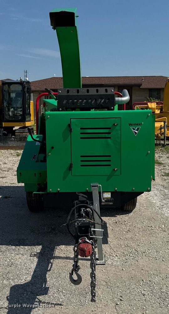 image for item DI9172 2002 Vermeer BC1000XL wood chipper
