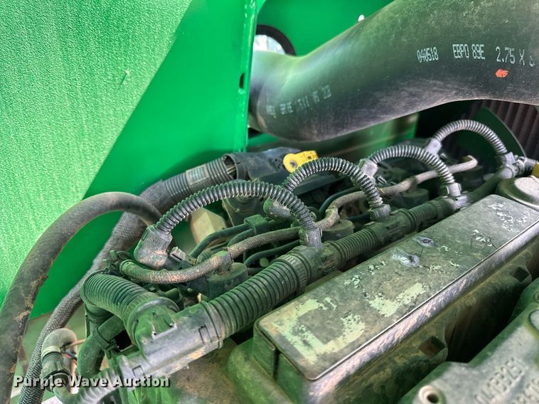 image for item DI9172 2002 Vermeer BC1000XL wood chipper