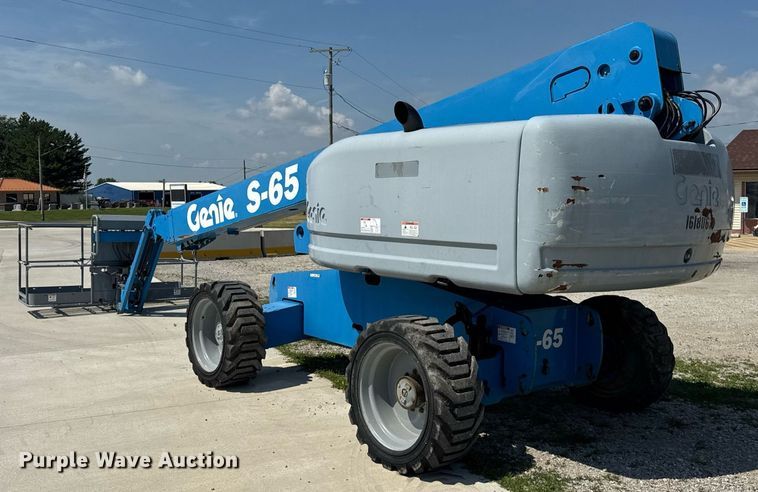 image for item DI9189 2008 Genie S65 boom lift