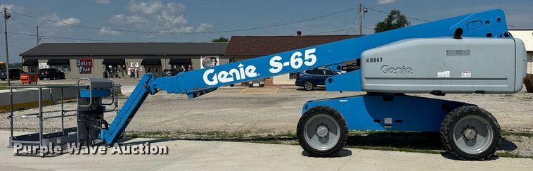 image for item DI9189 2008 Genie S65 boom lift