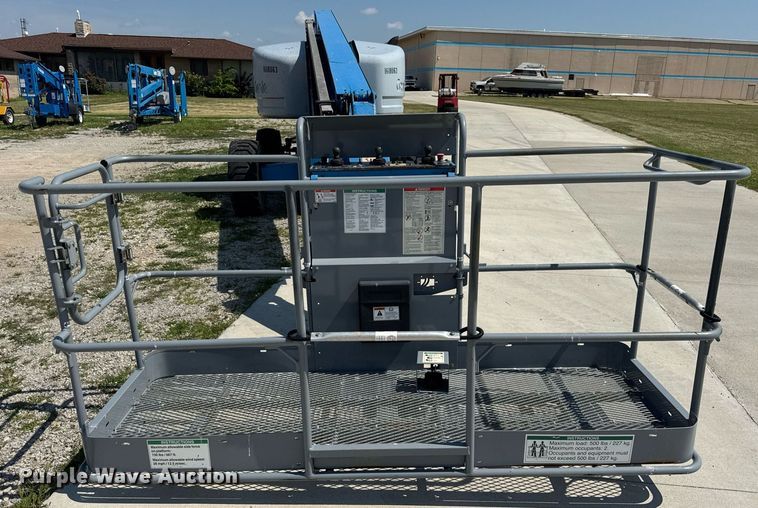 image for item DI9189 2008 Genie S65 boom lift