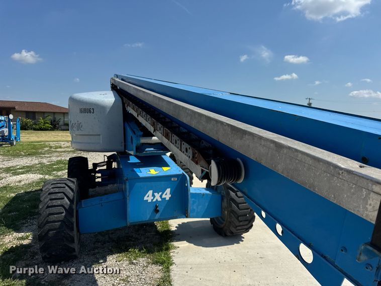 image for item DI9189 2008 Genie S65 boom lift
