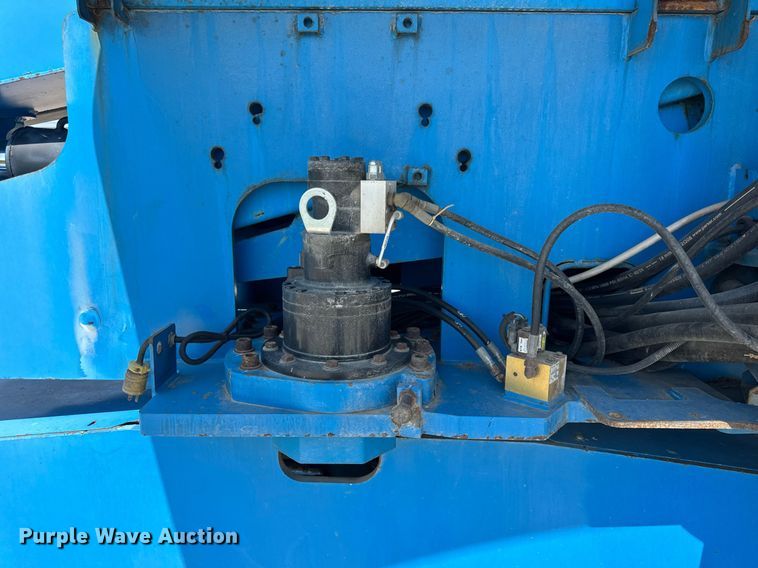 image for item DI9189 2008 Genie S65 boom lift