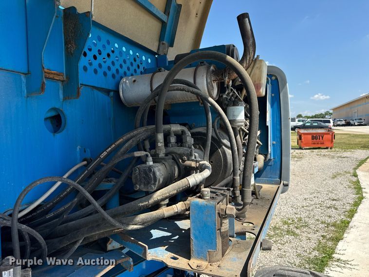 image for item DI9189 2008 Genie S65 boom lift