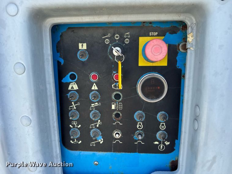 image for item DI9189 2008 Genie S65 boom lift