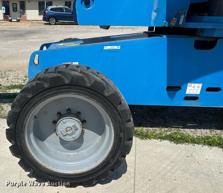 image for item DI9189 2008 Genie S65 boom lift