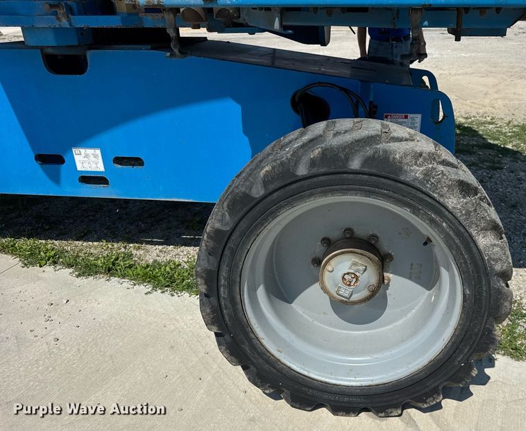 image for item DI9189 2008 Genie S65 boom lift