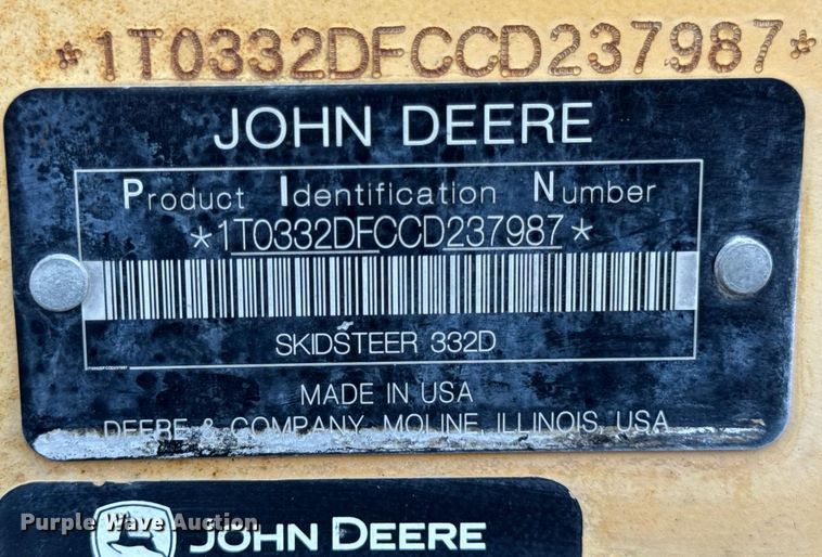 image for item DI9215 2013 John Deere 332D skid steer loader