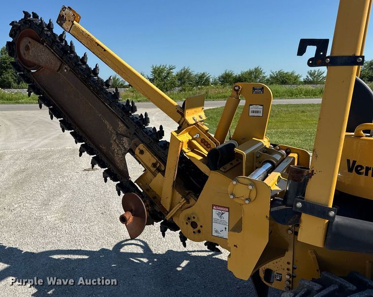 image for item DI9216 2018 Vermeer RTX550 trencher