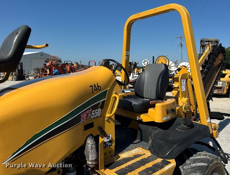image for item DI9216 2018 Vermeer RTX550 trencher