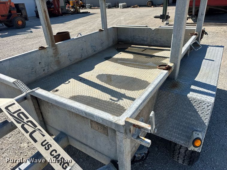 image for item DI9238 1999 Sauber Mfg Co 1521 reel trailer