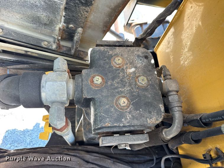 image for item DI9255 2012 Vermeer D16x20 Navigator Series 2 directional boring unit