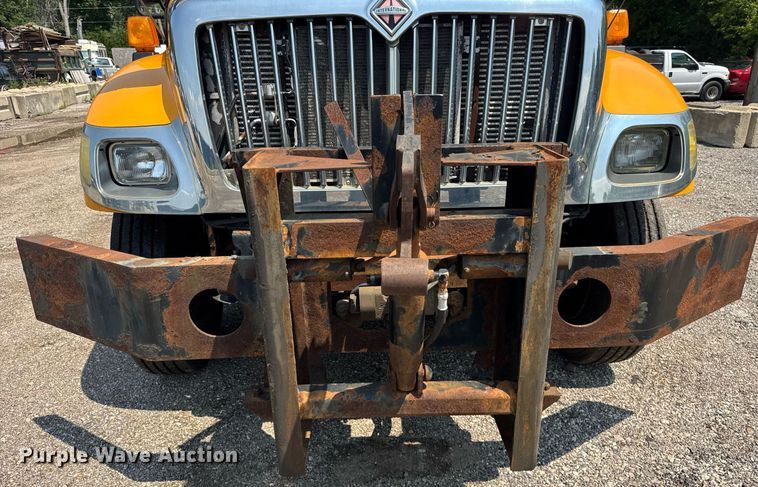 image for item DI9311 2005 International 7400 dump truck