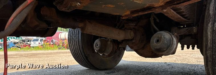 image for item DI9311 2005 International 7400 dump truck