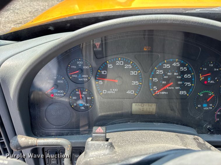 image for item DI9311 2005 International 7400 dump truck