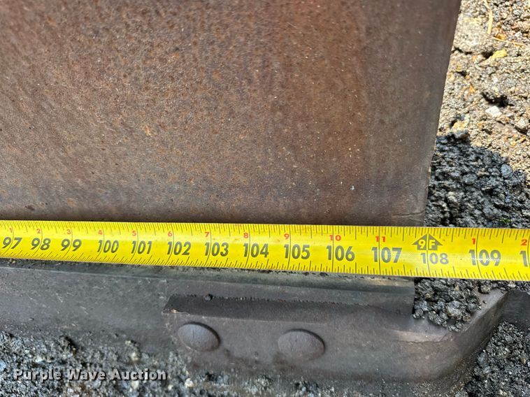 image for item DI9338 2005 International 7400 dump truck