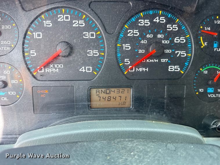 image for item DI9338 2005 International 7400 dump truck