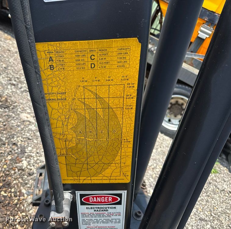 image for item DI9339 Jomac Hydraulic HFC 3019 crane