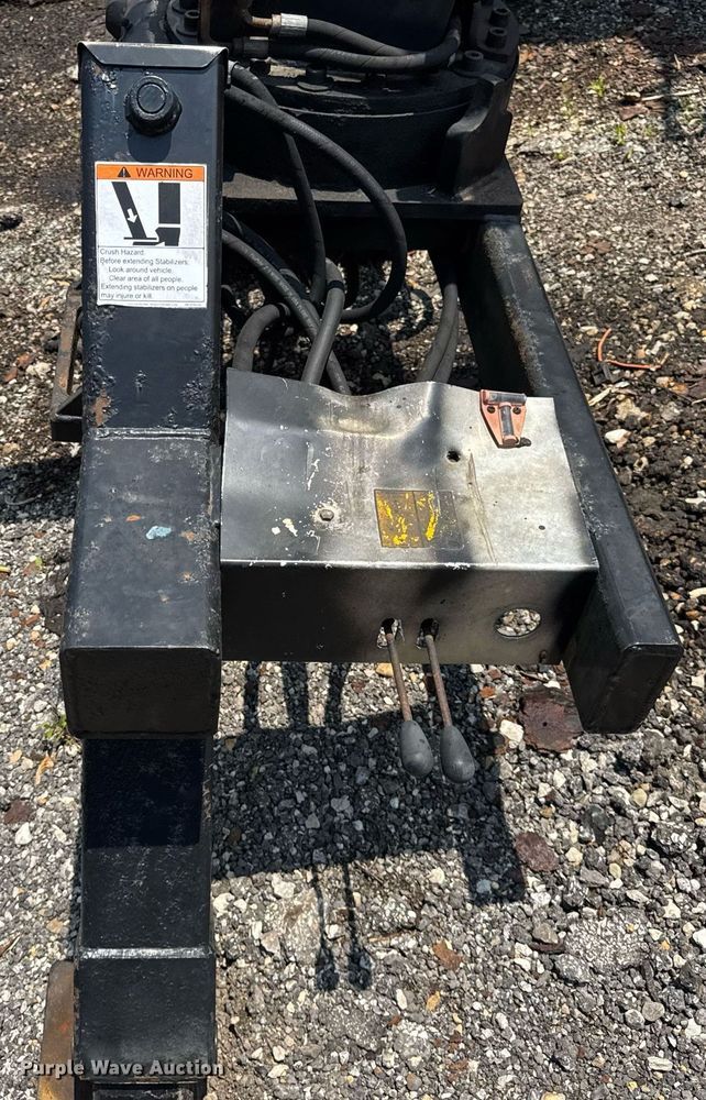 image for item DI9339 Jomac Hydraulic HFC 3019 crane