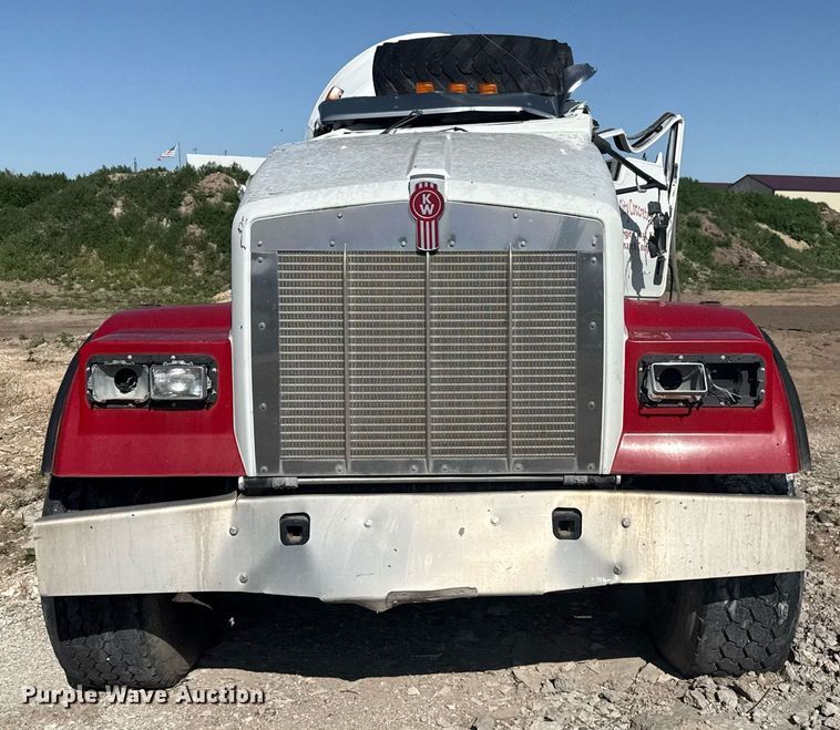 image for item DK7262 2014 Kenworth W900 ready mix truck