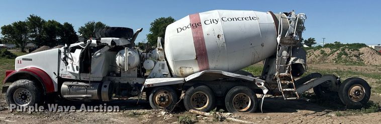 image for item DK7262 2014 Kenworth W900 ready mix truck